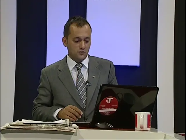 Sadık Gardiyanoğlu Kimdir ?